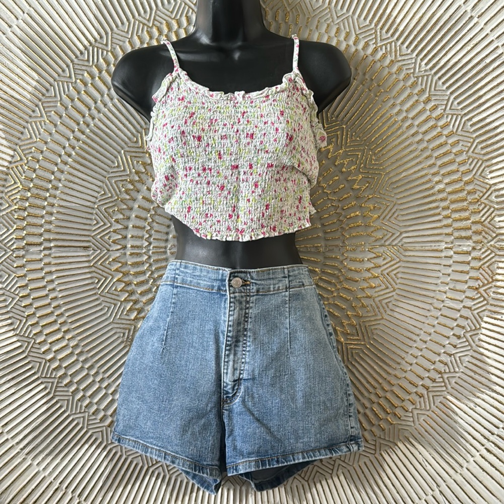 Super cute wild fable shorts